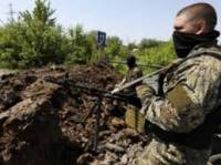За сутки террористы 56 раз атаковали позиции украинских военных. Погибли трое бойцов